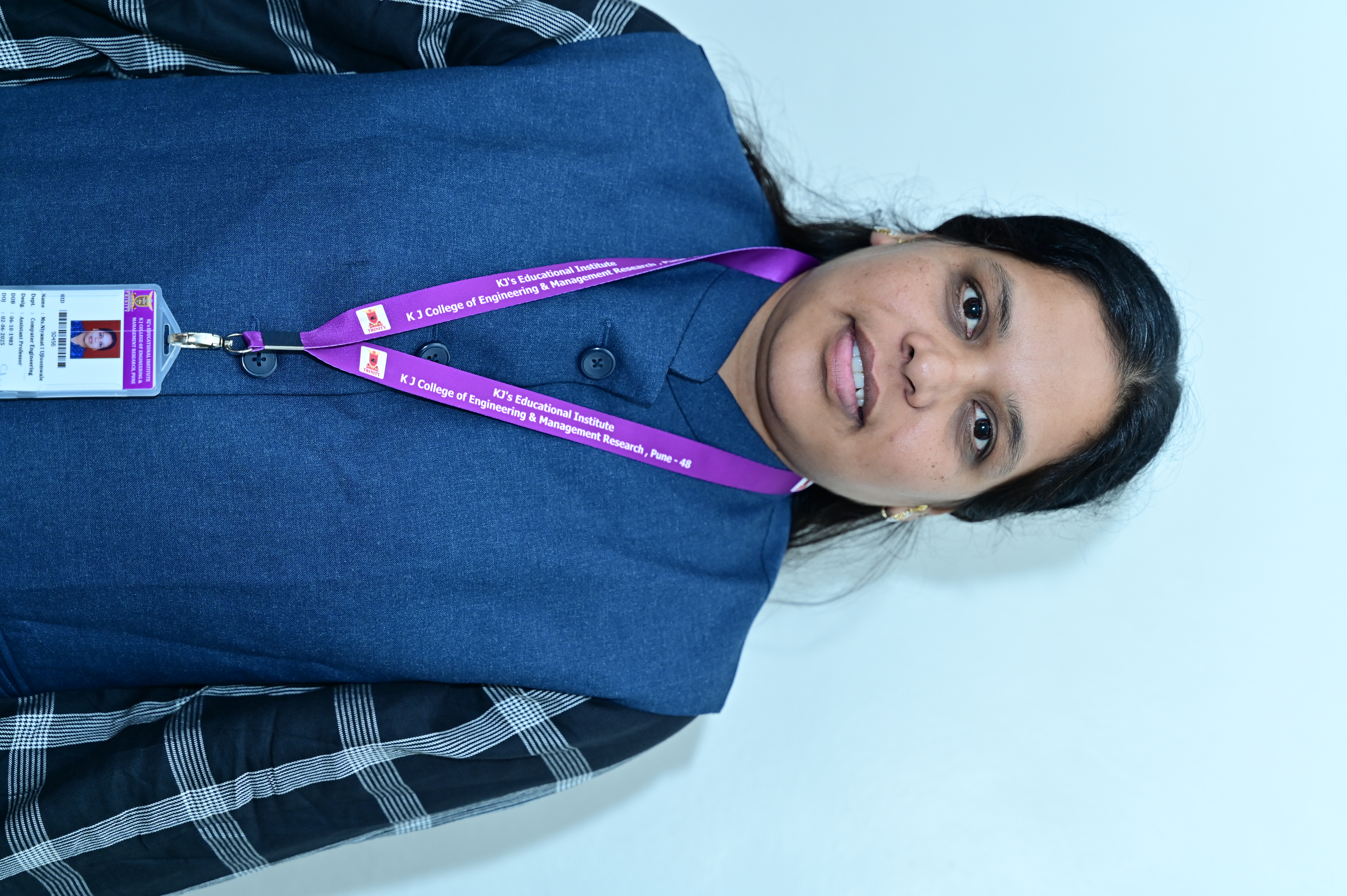 Mrs. Niyamat Irfan Ujloomwale